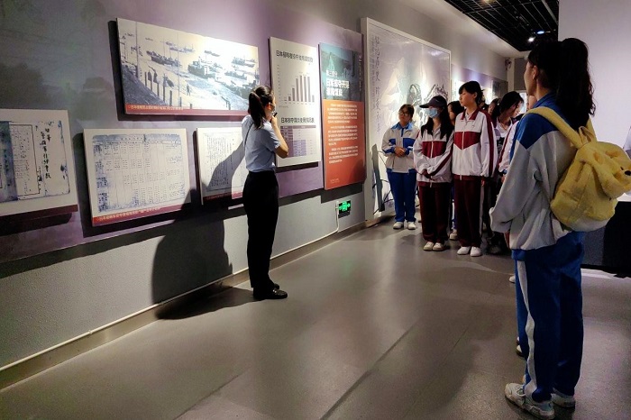 缅怀历史忆峥嵘 砥砺奋进担使命  &mdash;&mdash; 淮南卫生学校学生参观大通万人坑纪念馆