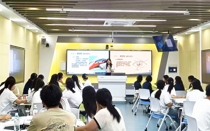 同台竞技展风采  研讨交流共提高 &mdash;&mdash;淮南市2025年度市级公开教学活动在我校顺利举行