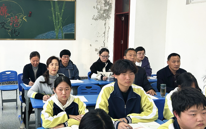 优质教学绽芬芳，公开课堂促成长